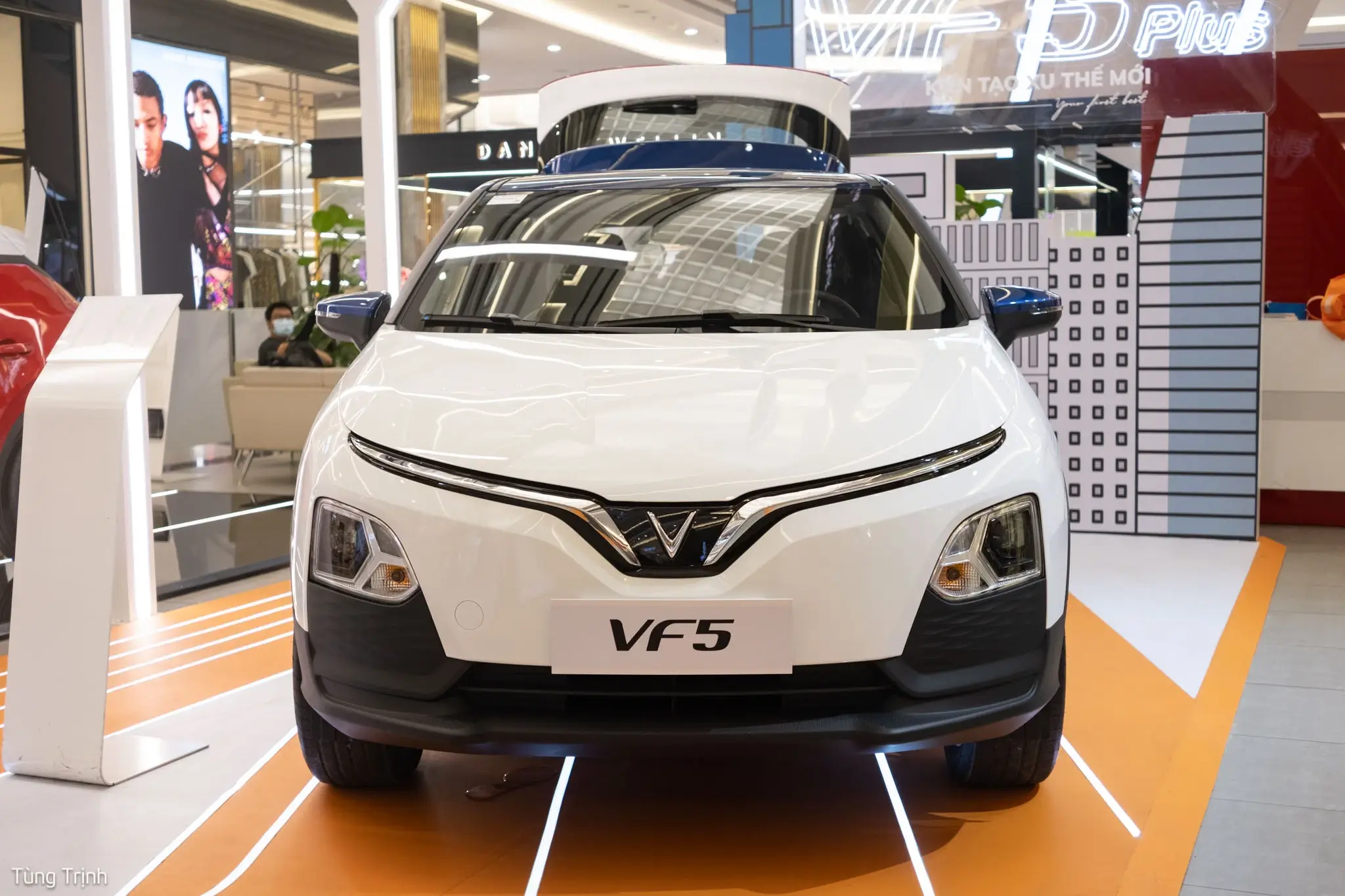 vinfast_vf5_plus_tại_đại_lý-3.jpg